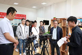 跨學科融合促發展 文化藝術管理學院與設計學院聯合主題黨日暨專業交流活動